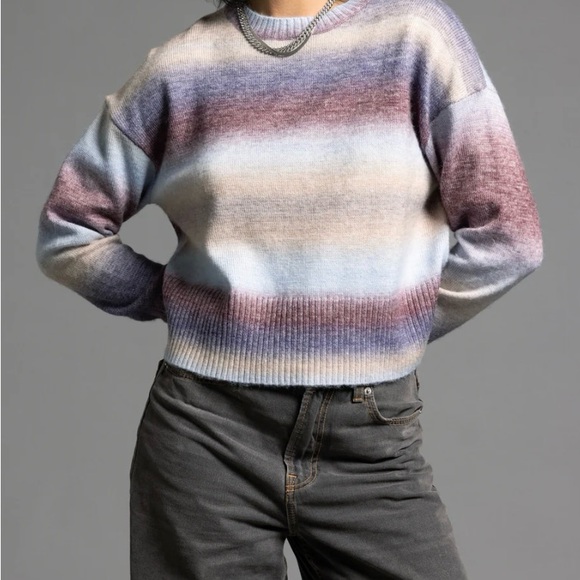 Weekend Ravi  Sweater Size Small . - Picture 15 of 15